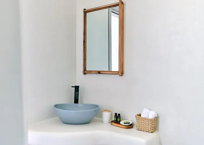 Theros * Naousa (Paros)