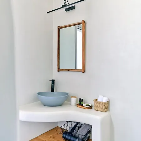 Theros * Naousa (Paros)
